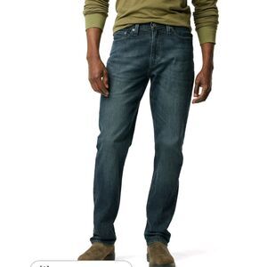 Levi Strauss Signature Men's and Athletic fit size 30X32 Comfort Flex Extra Room